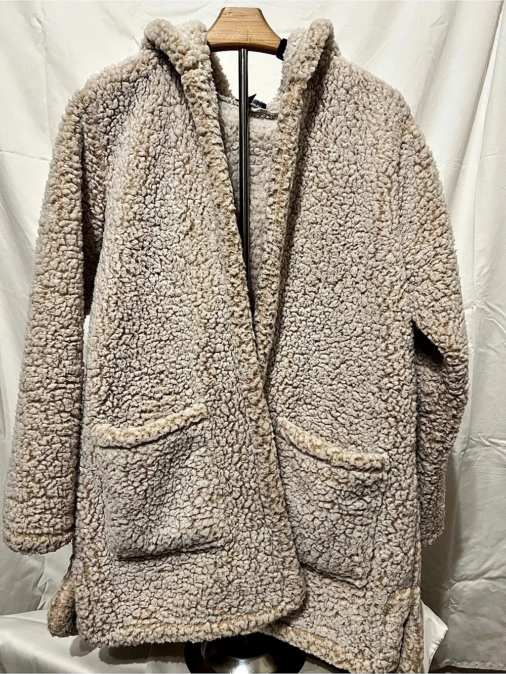 KnappStudio Teddy Sherpa Hooded Coat in Beige